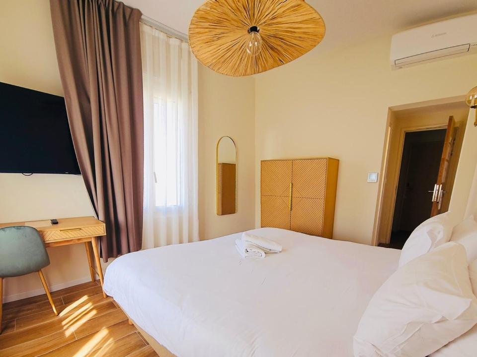 Adonis Sanary Grand Hôtel des Bains Exterior foto